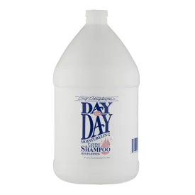 Day to Day Moisturizing Shampoo Gallon by Chris Christensen