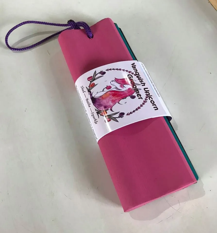 Vanquish Unicorn Groomer
